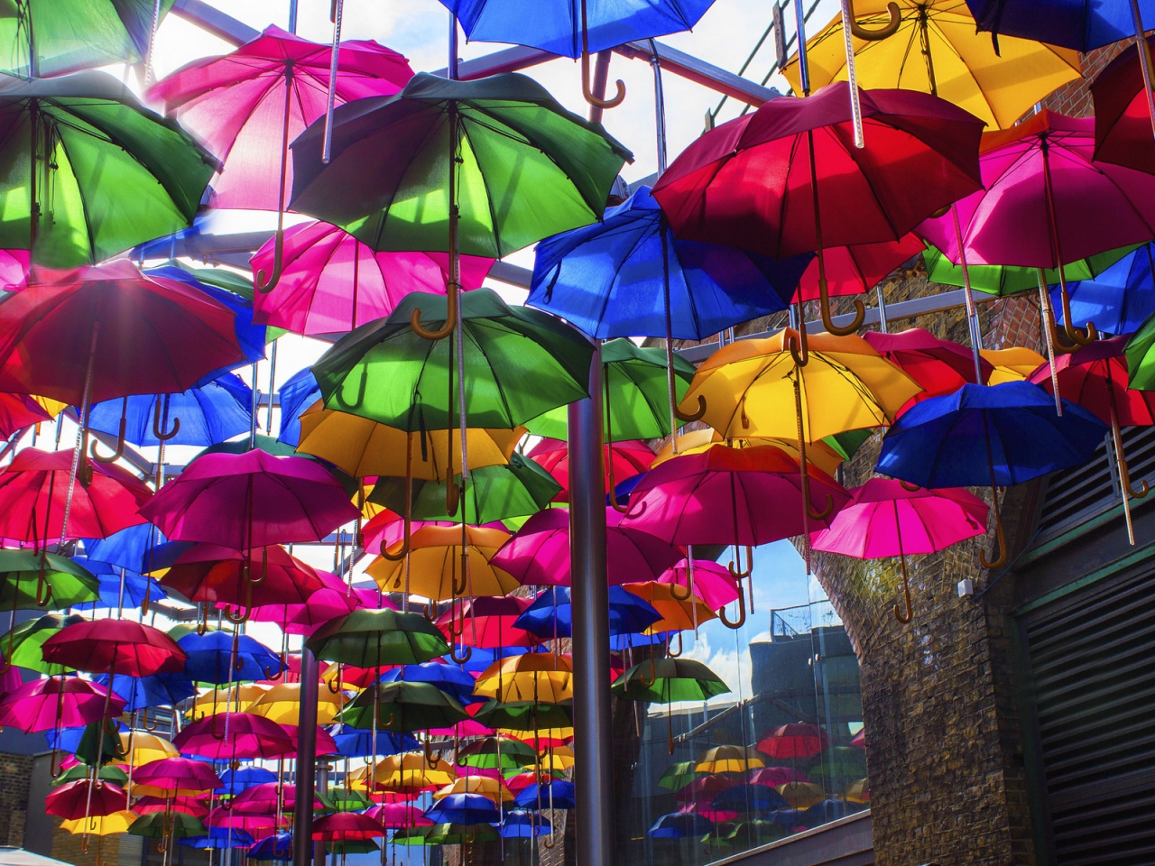 Opened Colorful Umbrellas for 1280 x 960 resolution