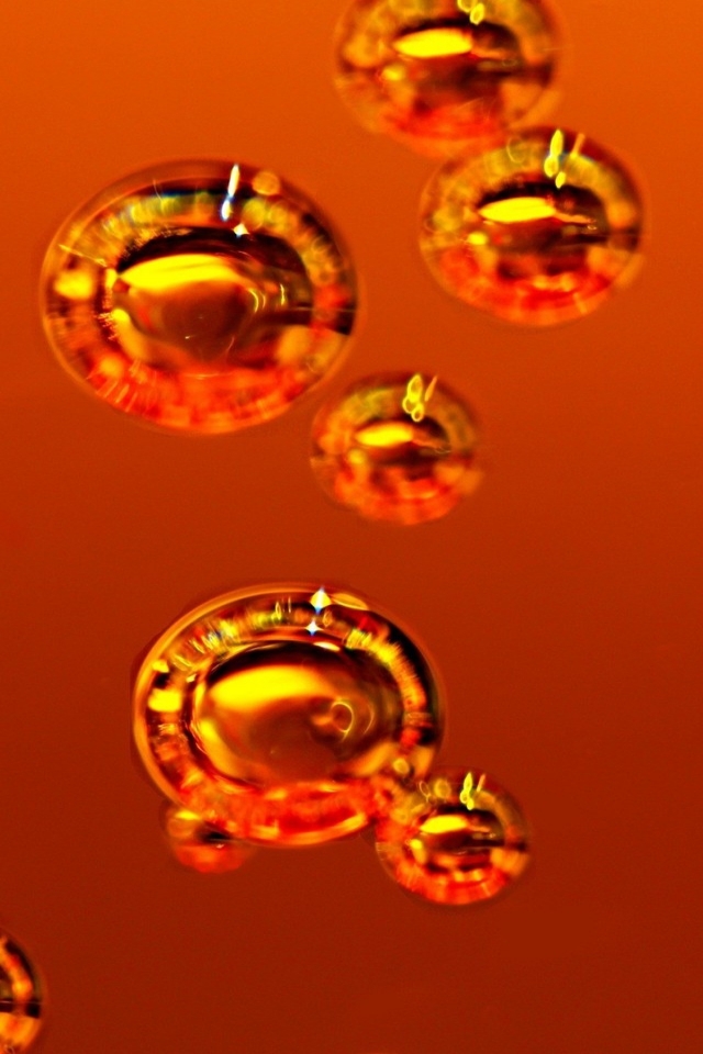 Orange Bubbles for 640 x 960 iPhone 4 resolution