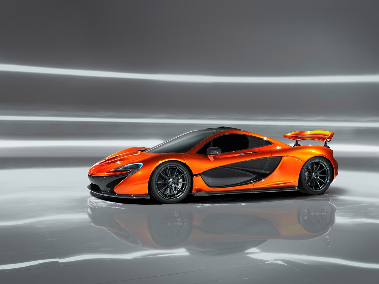 Orange McLaren P1 Concept for 1280 x 960 resolution