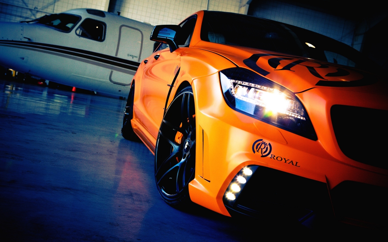 Orange Mercedez CLS Tuning for 1280 x 800 widescreen resolution