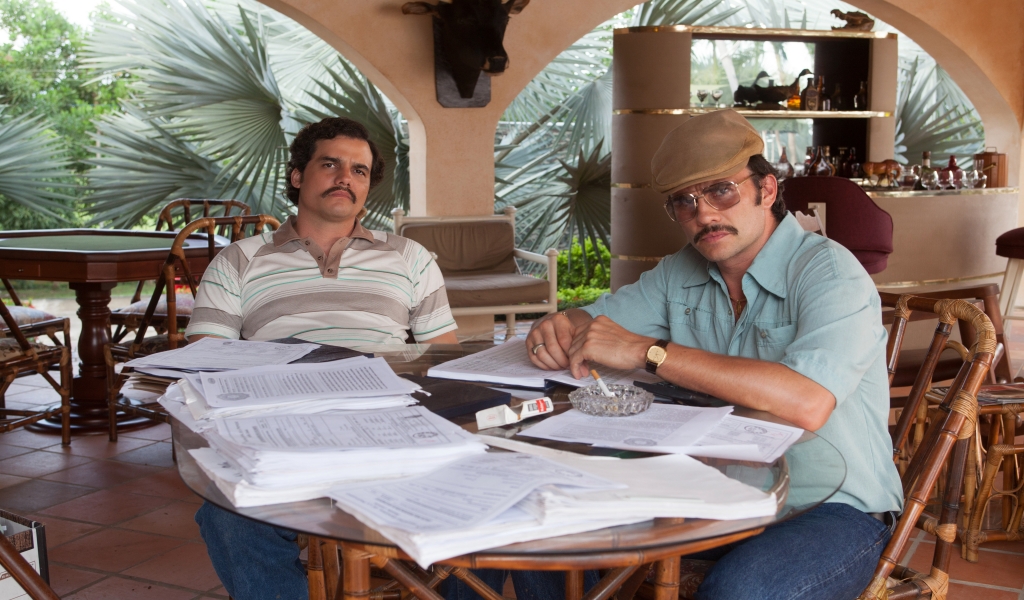 Pablo and Gustavo Narcos for 1024 x 600 widescreen resolution