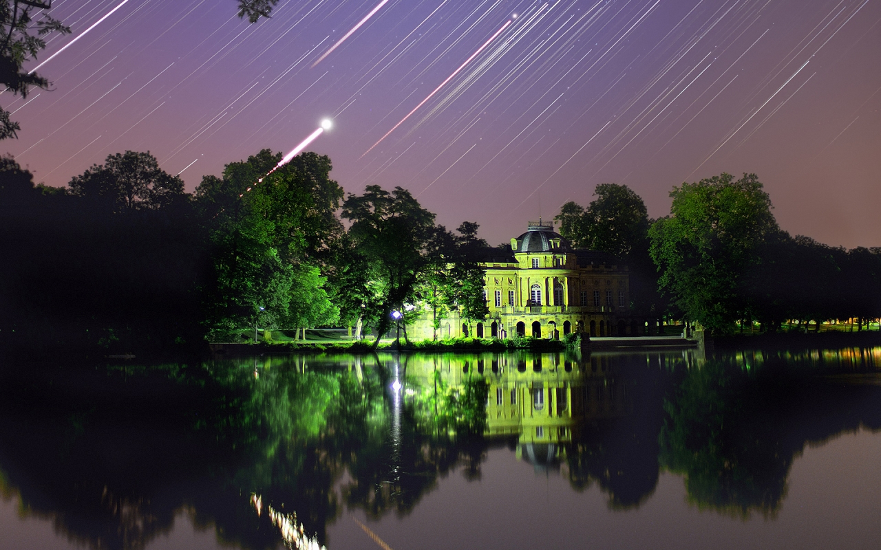 Palace in Stuttgart for 1280 x 800 widescreen resolution