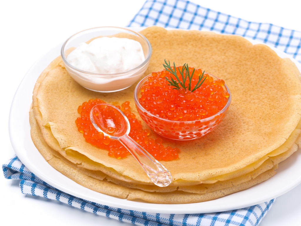 Pancakes and Red Caviar for 1024 x 768 resolution