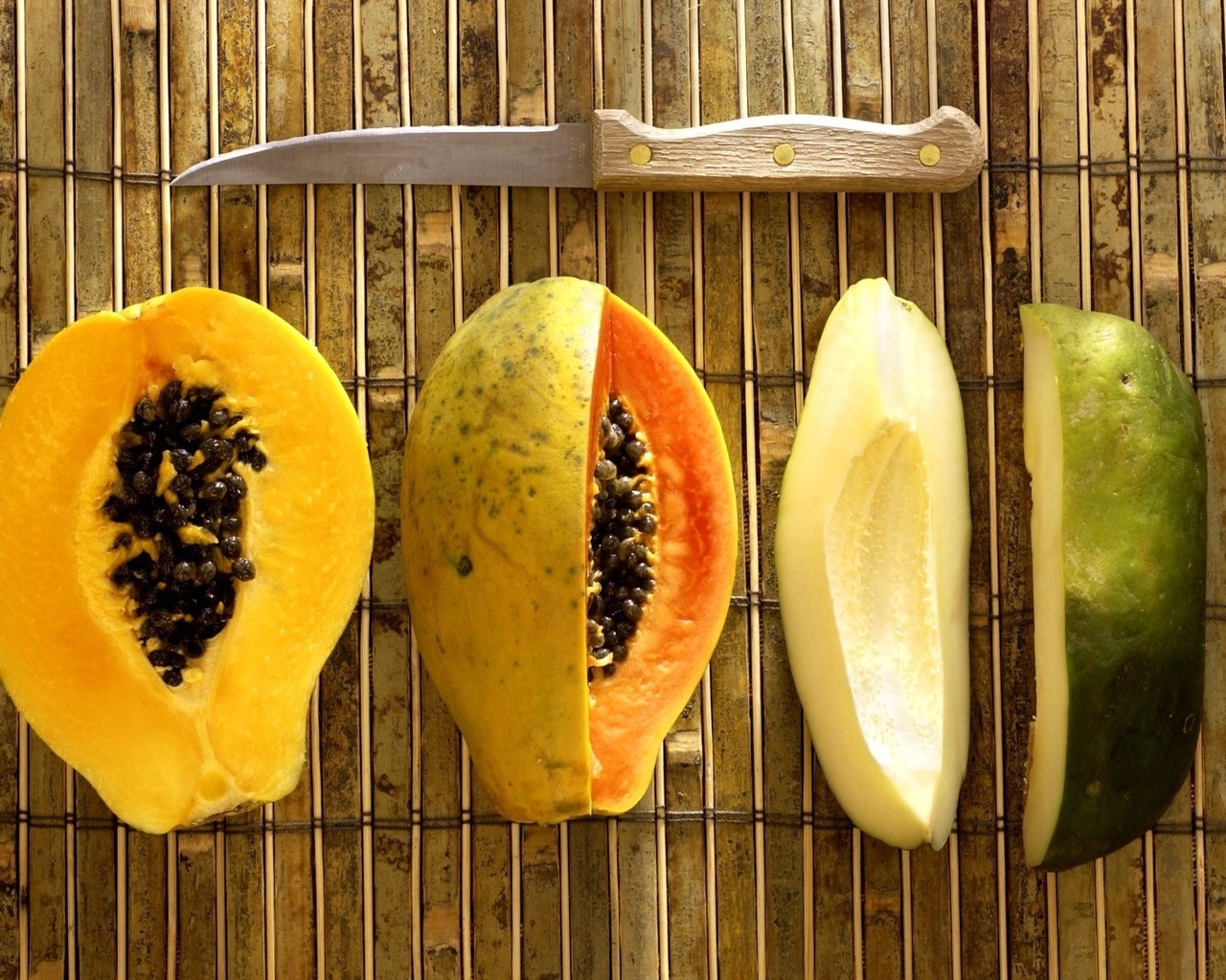 Papaya Fruit for 1280 x 1024 resolution