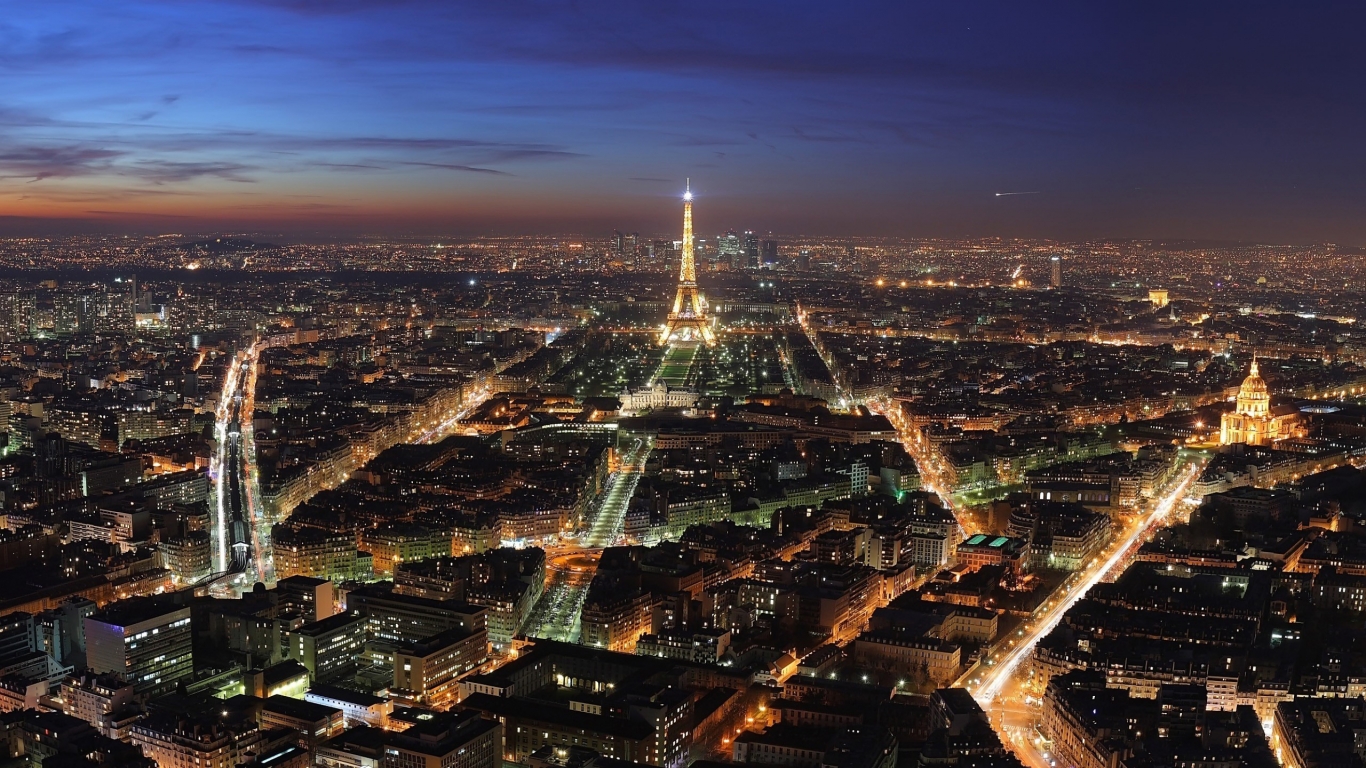 Paris seen at night for 1366 x 768 HDTV resolution