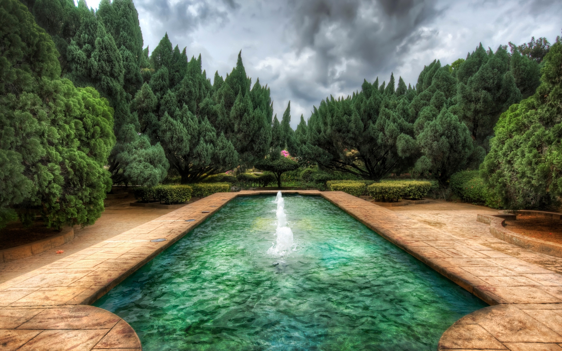 Park Fountain for 1920 x 1200 widescreen resolution