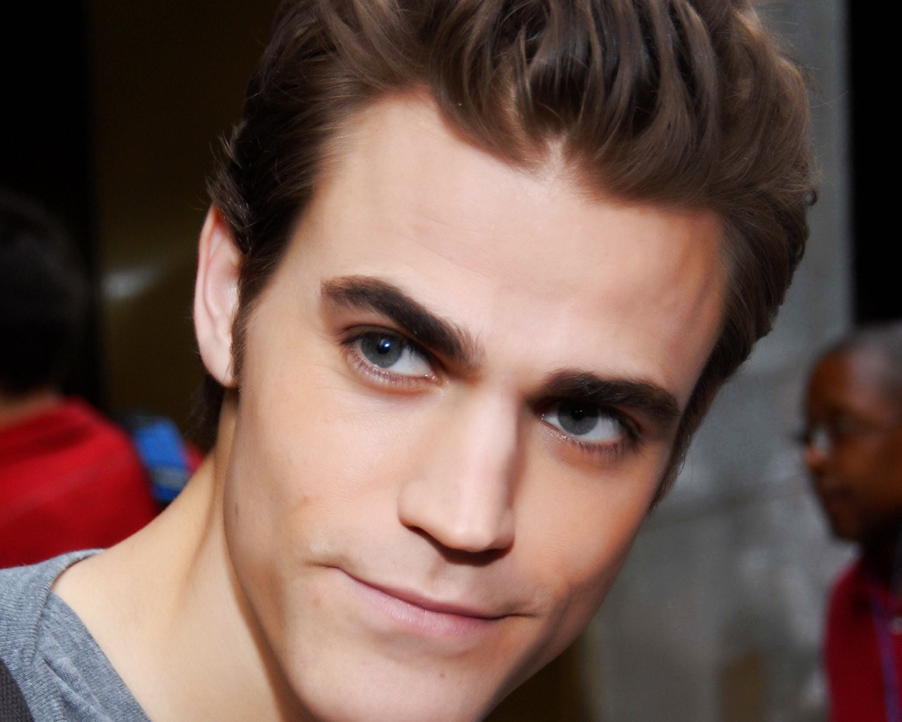 Paul Wesley Close Up for 1280 x 1024 resolution