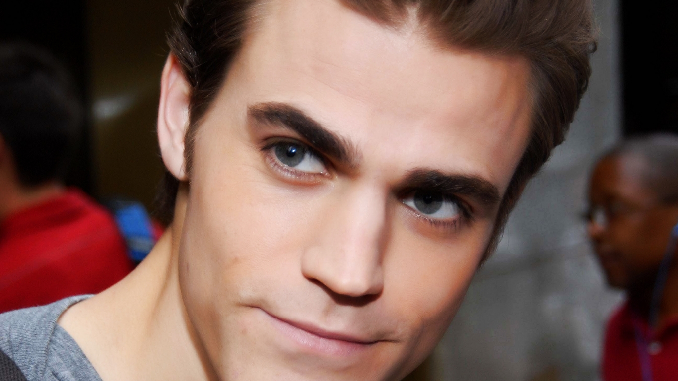 Paul Wesley Close Up for 1366 x 768 HDTV resolution