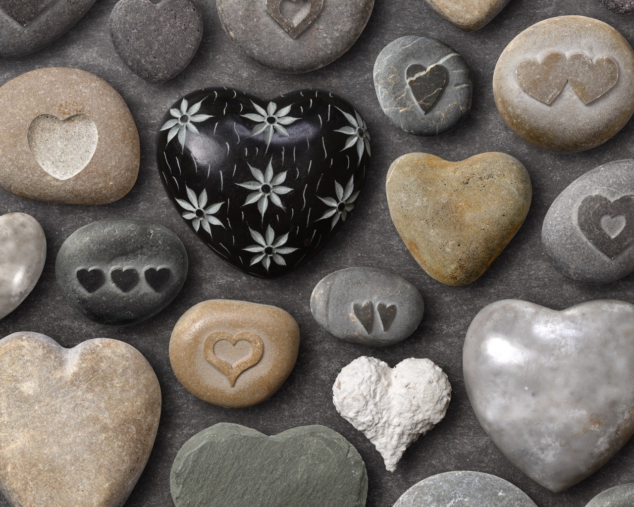 Pebbles of Love for 1280 x 1024 resolution