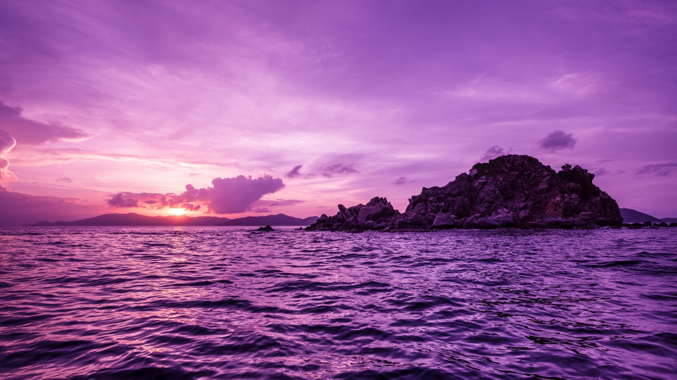 Pelican Island Sunset for 1366 x 768 HDTV resolution