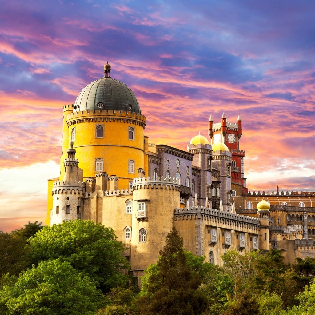 Pena National Palace Portugal for 1024 x 1024 iPad resolution