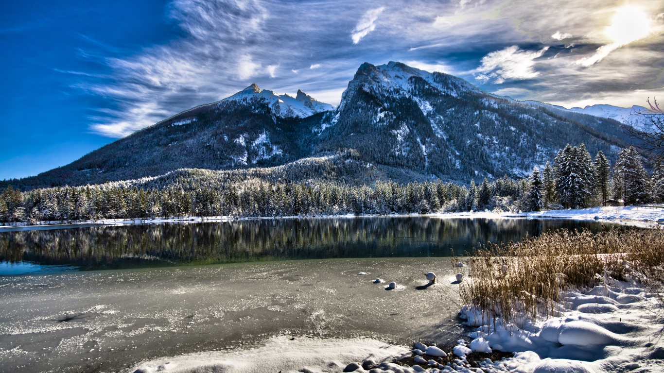 Perfect Winter Landscape for 1366 x 768 HDTV resolution
