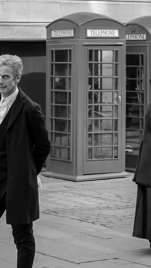 Peter Capaldi as Doctor Who for 640 x 1136 iPhone 5 resolution