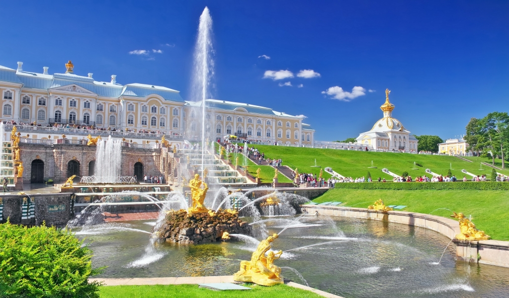 Peterhof Palace Fountain for 1024 x 600 widescreen resolution