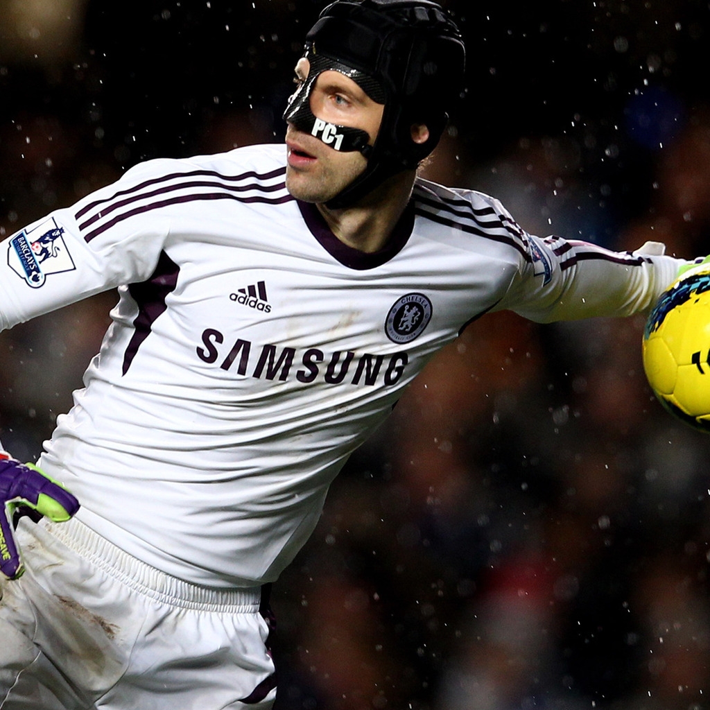 Petr Cech for 1024 x 1024 iPad resolution