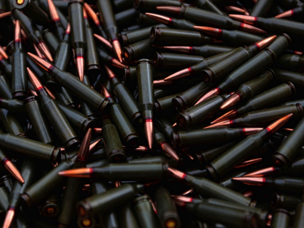 Pile of Bullets for 1024 x 768 resolution