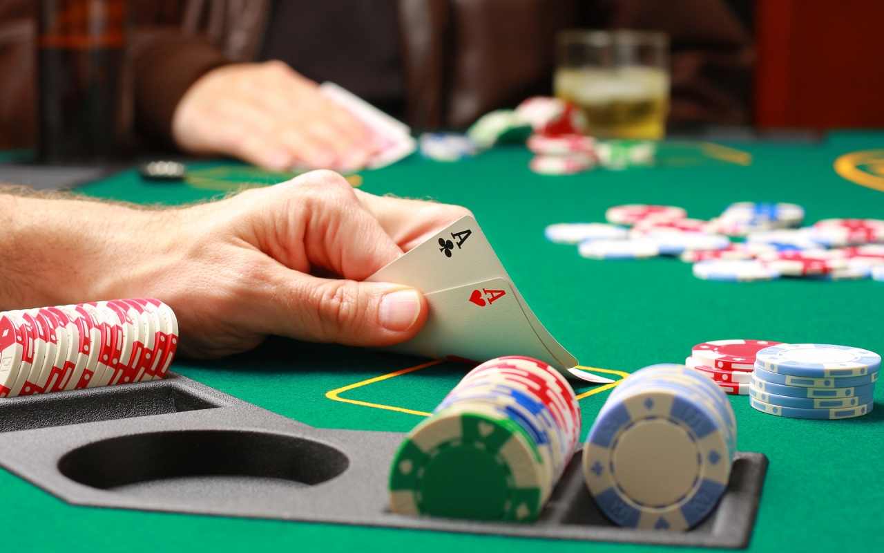 Poker Cards for 1280 x 800 widescreen resolution
