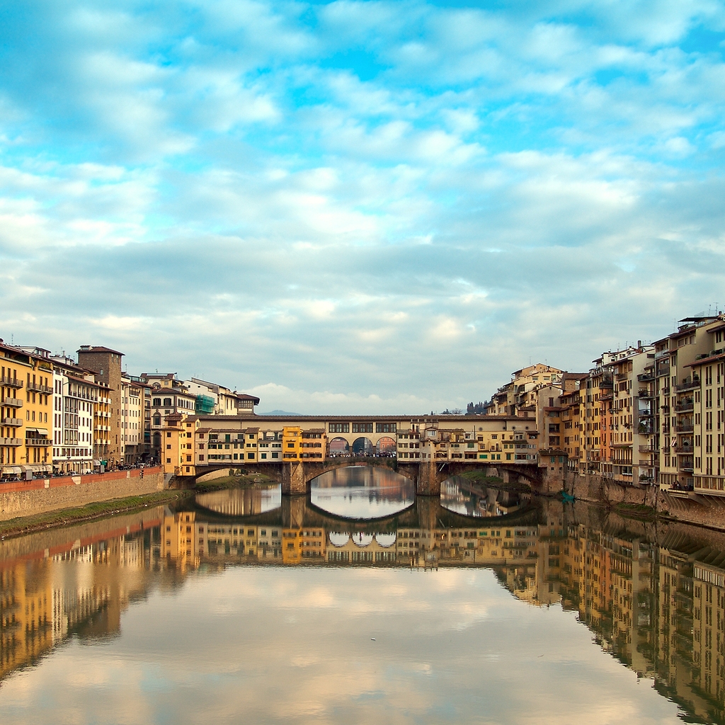 Ponte Vecchio Florence for 1024 x 1024 iPad resolution