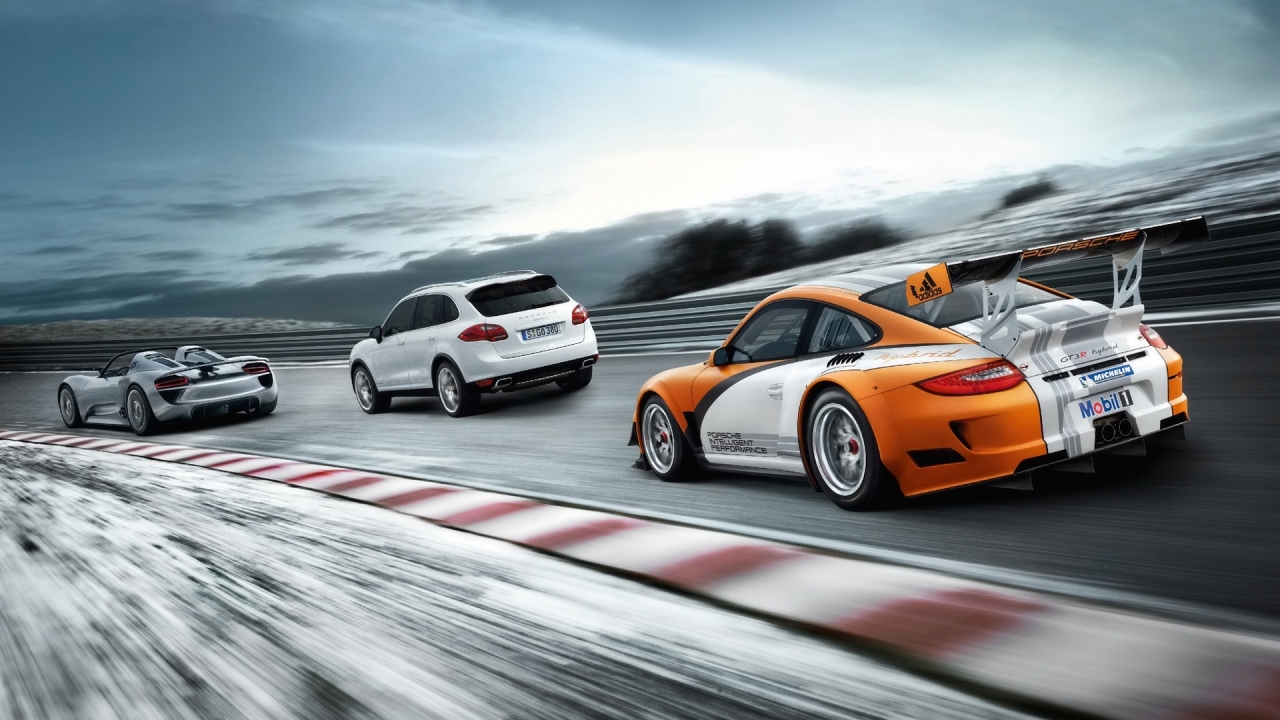 Porsche 918 Spyder Concept 911 GT3 R Hybrid and Cayenne S Hybrid for 1280 x 720 HDTV 720p resolution