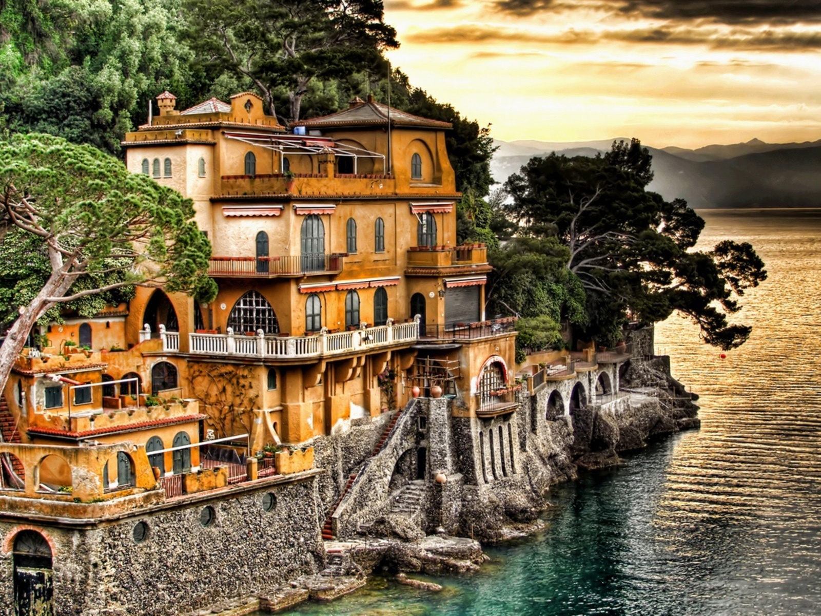 Portofino Coast Genoa for 1600 x 1200 resolution