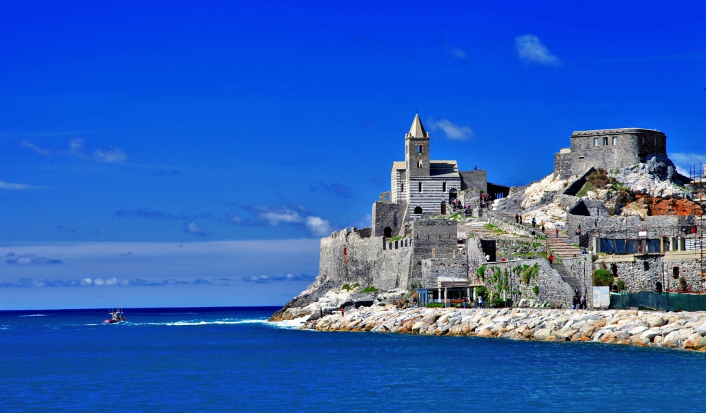 Portovenere Cinque Terre for 1024 x 600 widescreen resolution