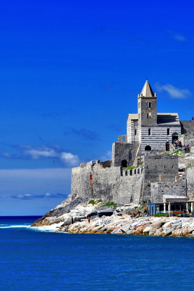 Portovenere Cinque Terre for 640 x 960 iPhone 4 resolution