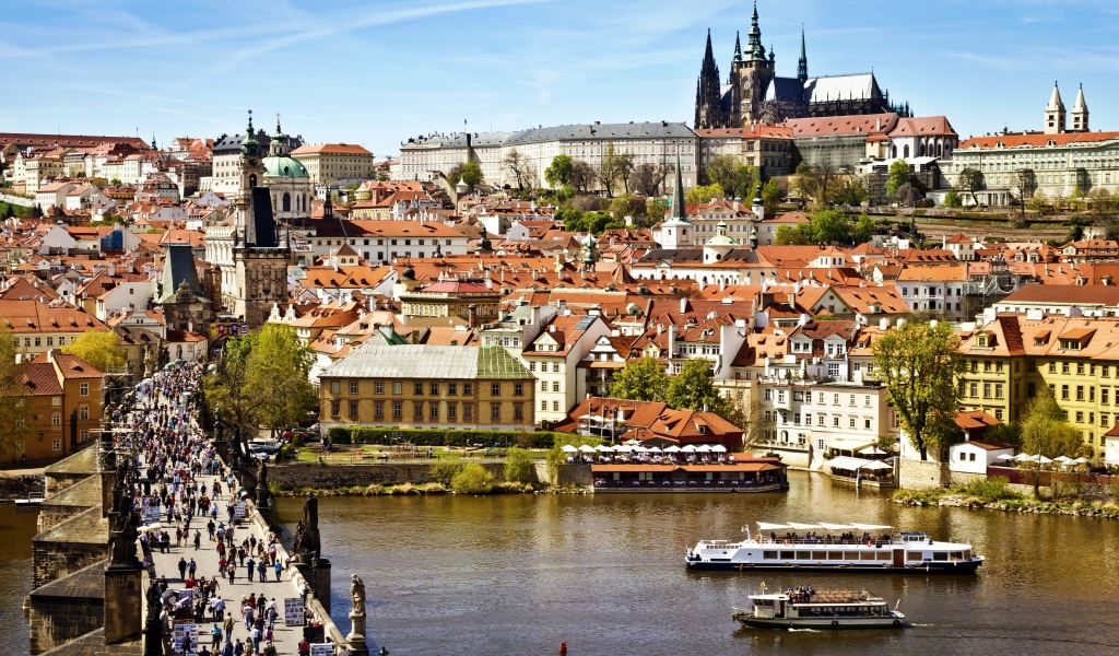 Prague City View for 1024 x 600 widescreen resolution