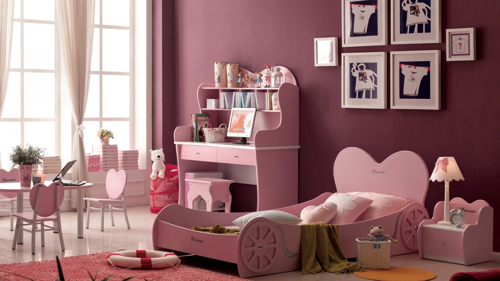 Princess Furniture for 1600 x 900 HDTV resolution