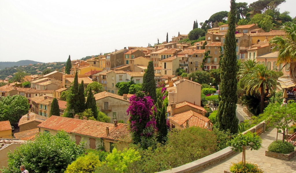 Provence Cote d Azur for 1024 x 600 widescreen resolution
