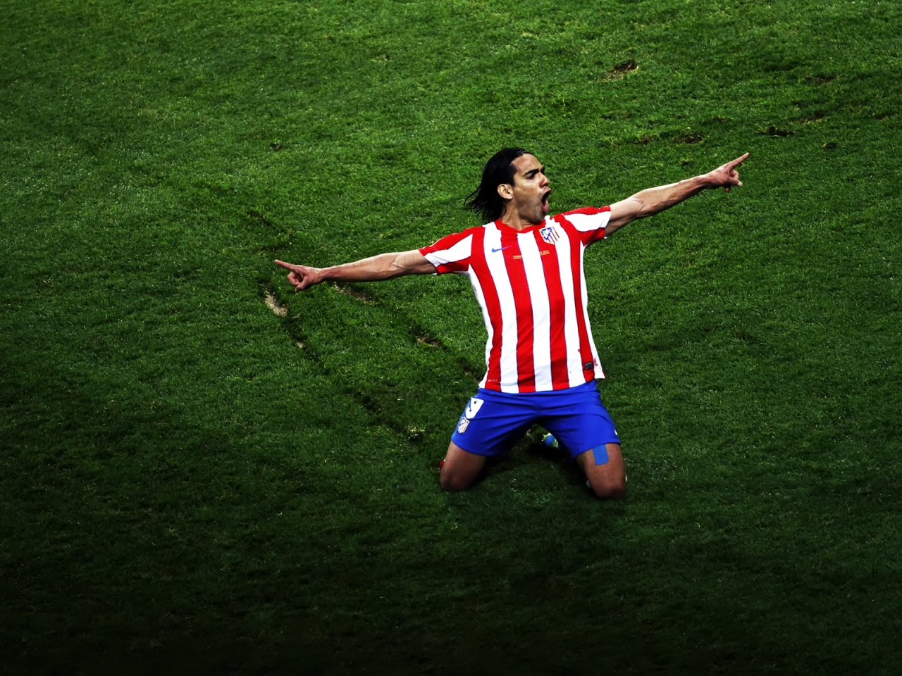 Radamel Falcao Garcia for 1280 x 960 resolution