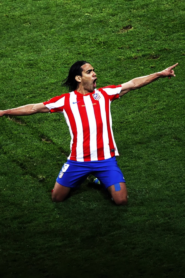 Radamel Falcao Garcia for 640 x 960 iPhone 4 resolution