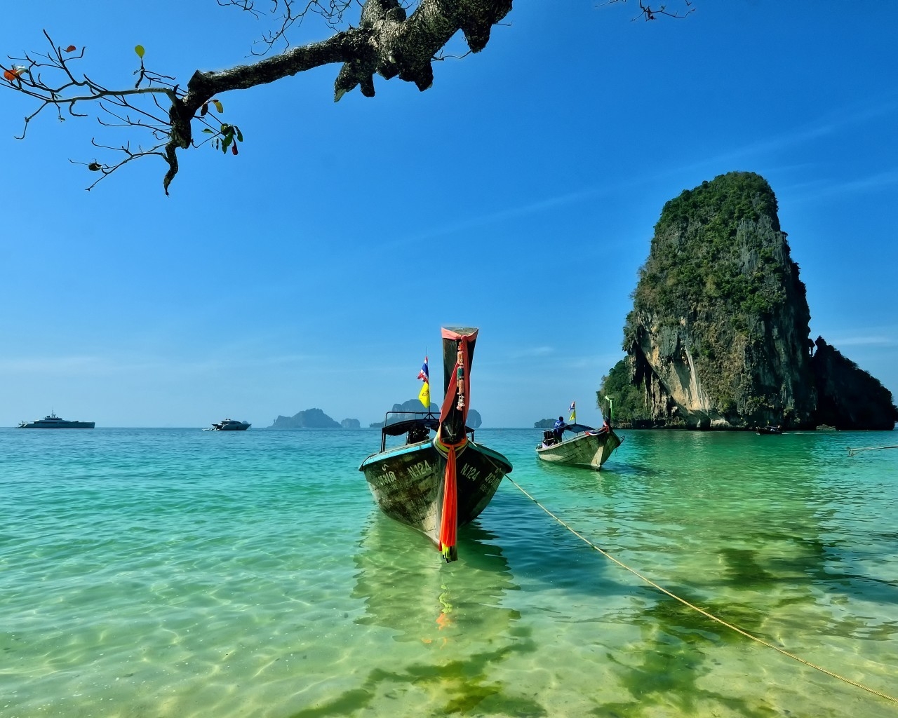 Railay Beach Thailand for 1280 x 1024 resolution