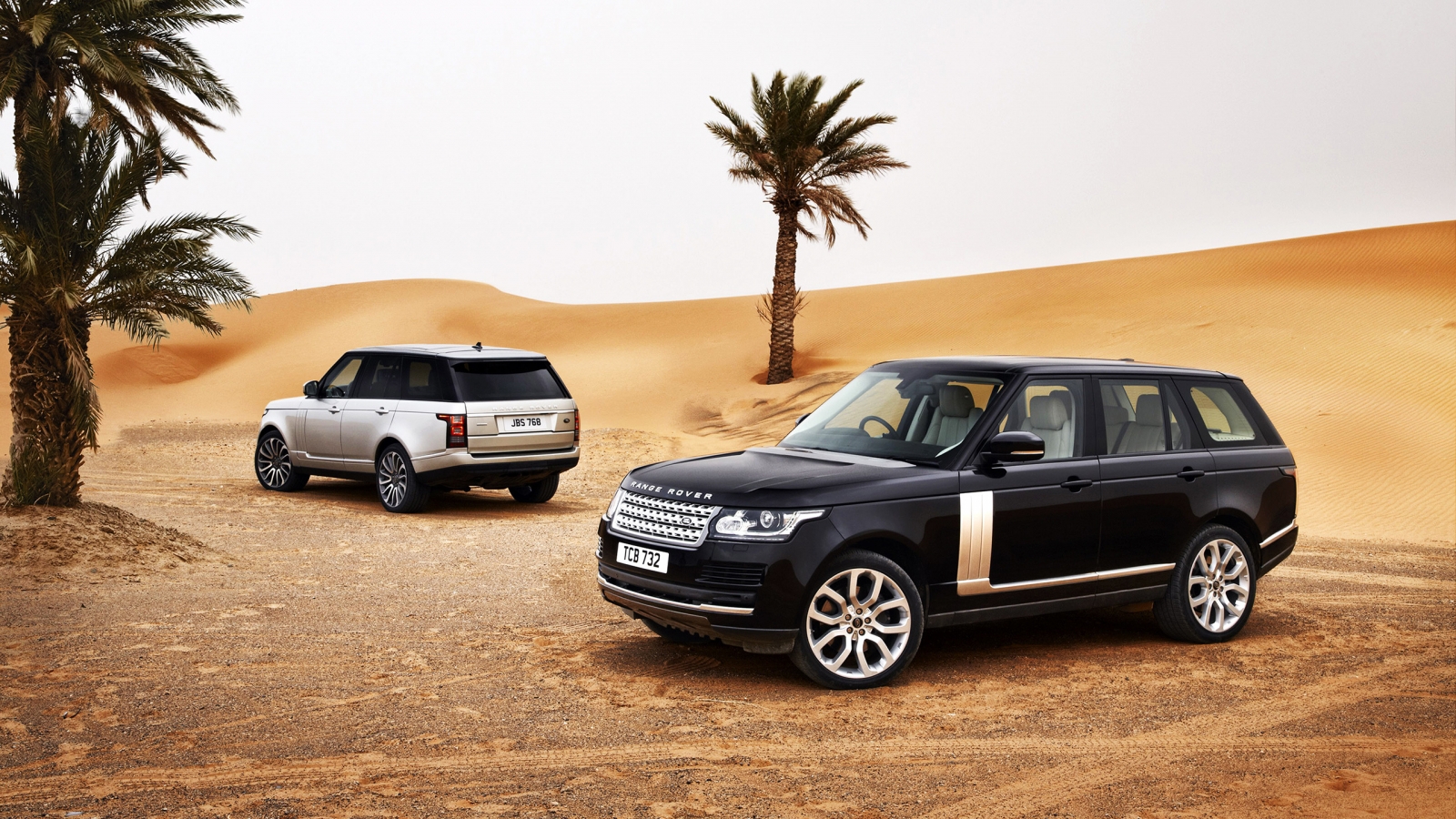 Range Rover 2013 for 1600 x 900 HDTV resolution