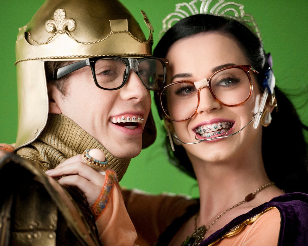 Really Funny Katy Perry for 1280 x 1024 resolution
