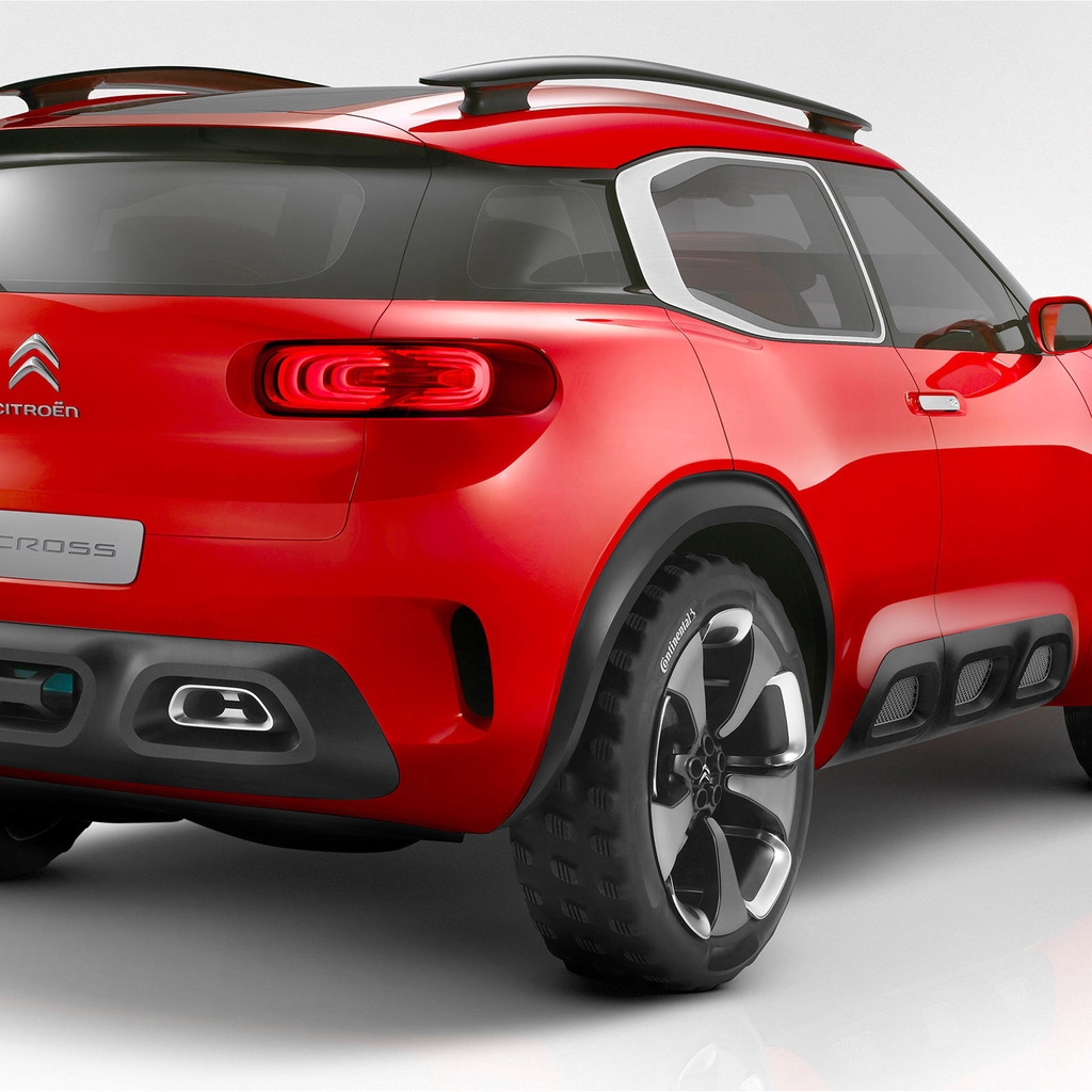 Rear of Citroen Aircross Concept  for 1024 x 1024 iPad resolution
