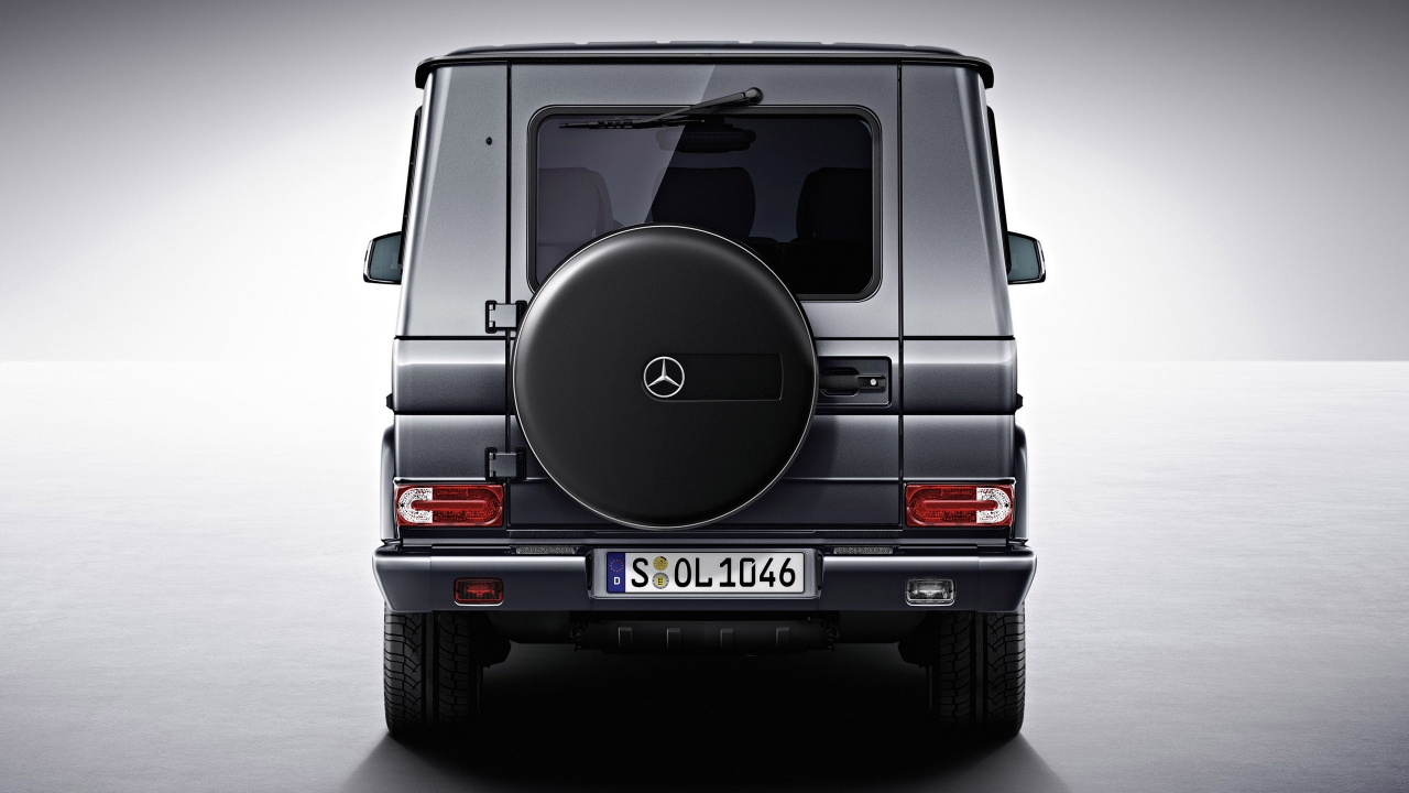 Rear of G Class for 1280 x 720 HDTV 720p resolution