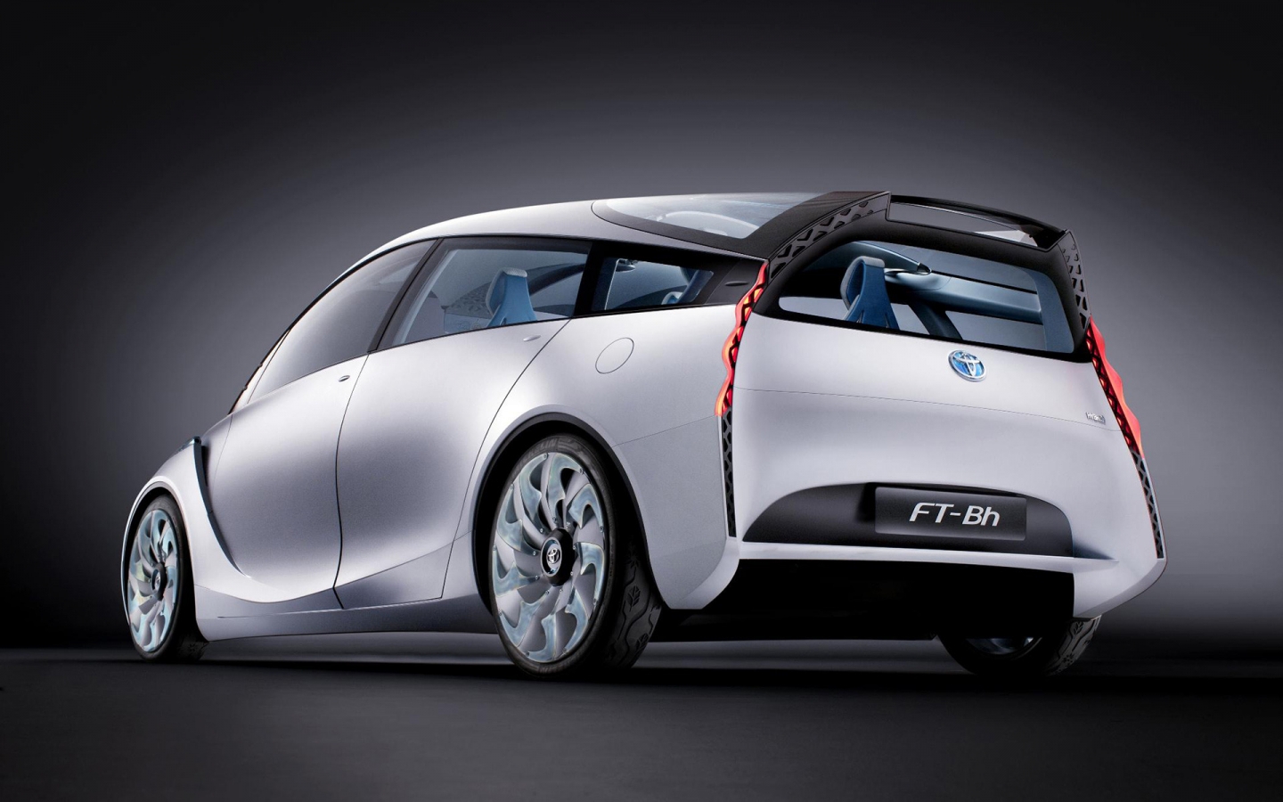 Rear of Toyota FT Bh Concept for 1440 x 900 widescreen resolution