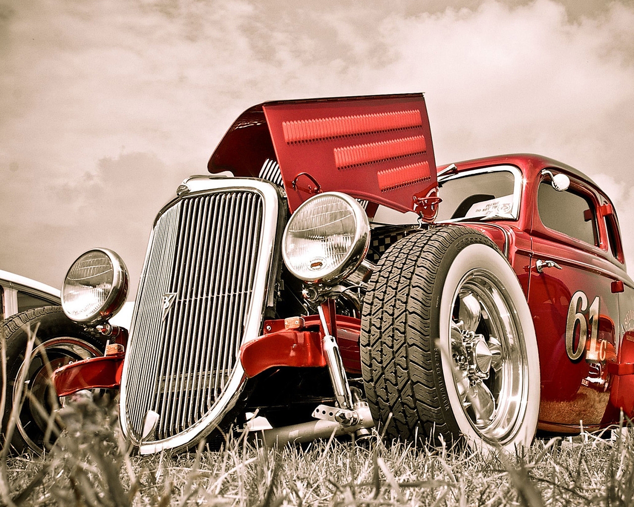 Red Fire Hot Rod HDR for 1280 x 1024 resolution