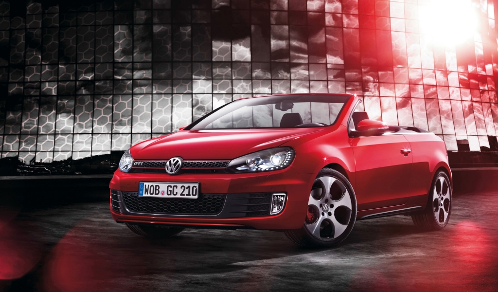 Red Golf GTI Cabriolet for 1024 x 600 widescreen resolution