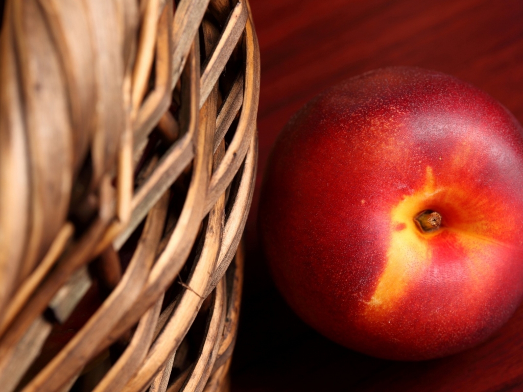 Red Nectarine for 1024 x 768 resolution