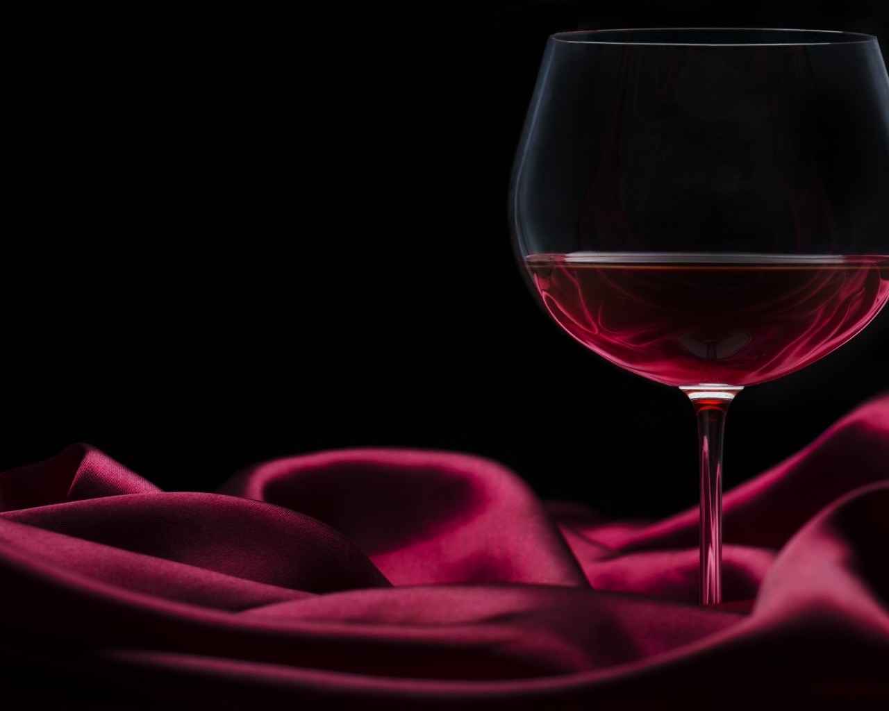 Red Wine for 1280 x 1024 resolution