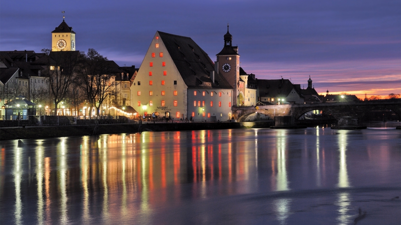 Regensburg Bavaria for 1366 x 768 HDTV resolution
