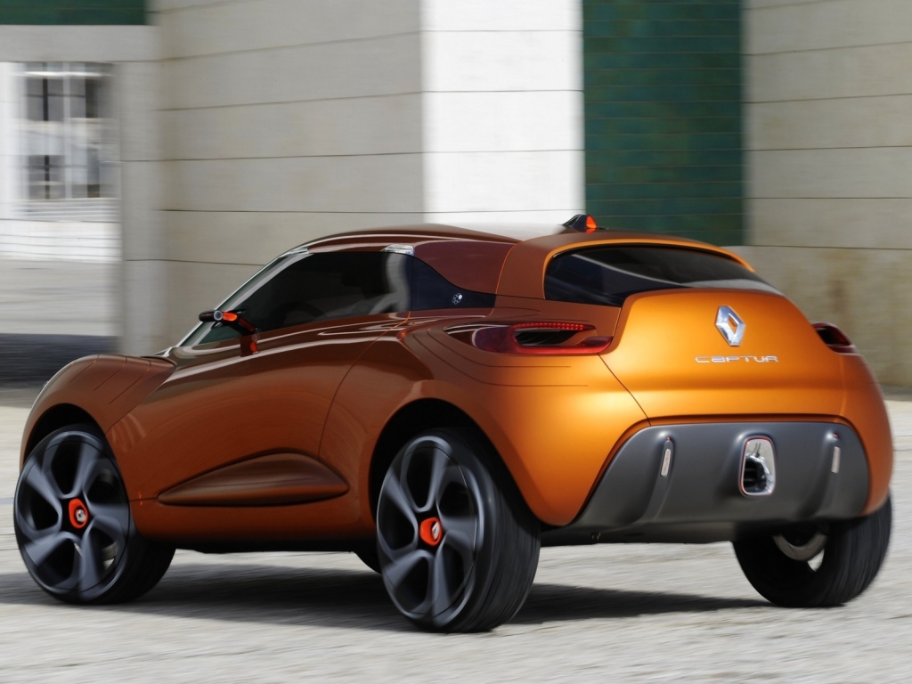 Renault Captur Concept Back View for 1024 x 768 resolution