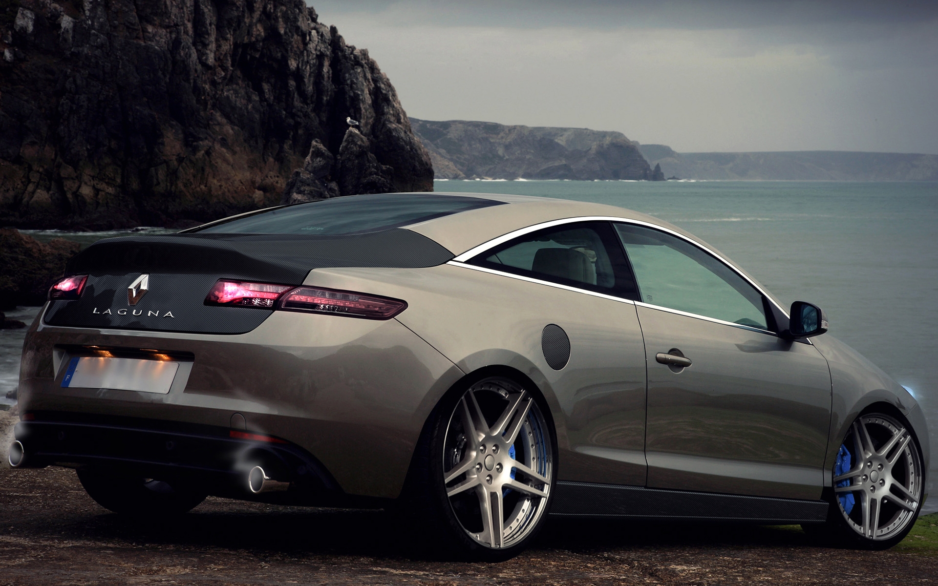 Renault Laguna Coupe for 1920 x 1200 widescreen resolution