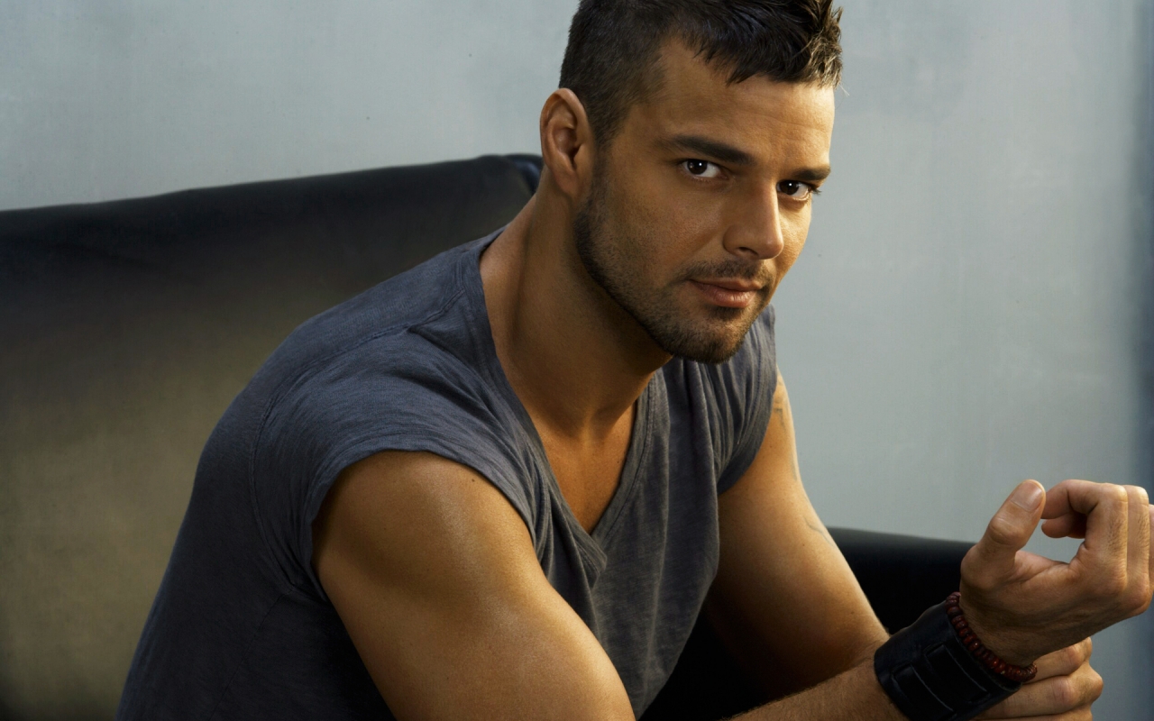 Ricky Martin for 1280 x 800 widescreen resolution