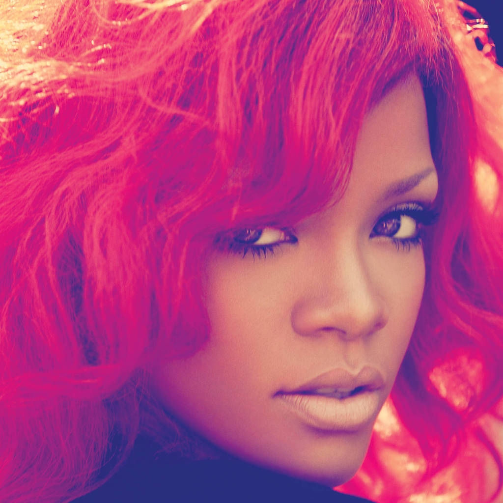 Rihanna Red Hair for 1024 x 1024 iPad resolution