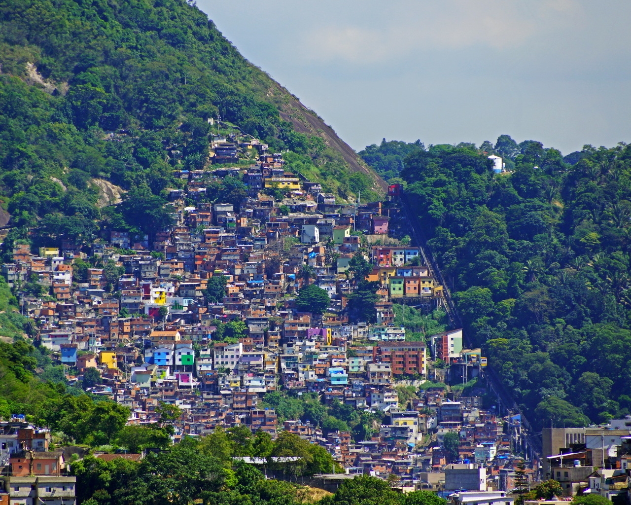Rio de Janeiro Mountains Houses for 1280 x 1024 resolution