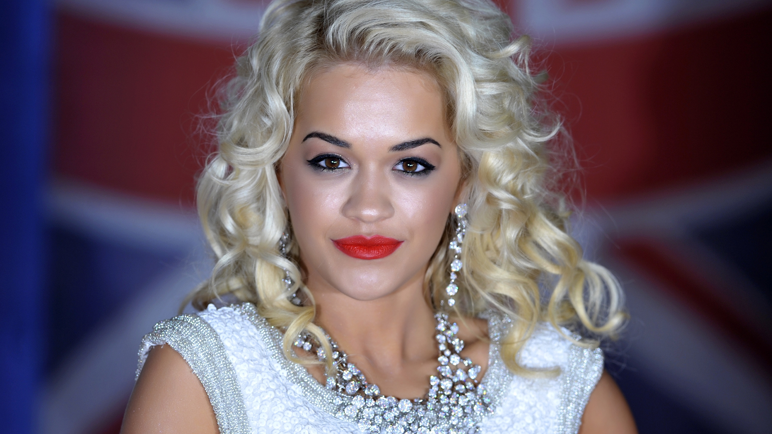 Rita Ora for 2560x1440 HDTV resolution