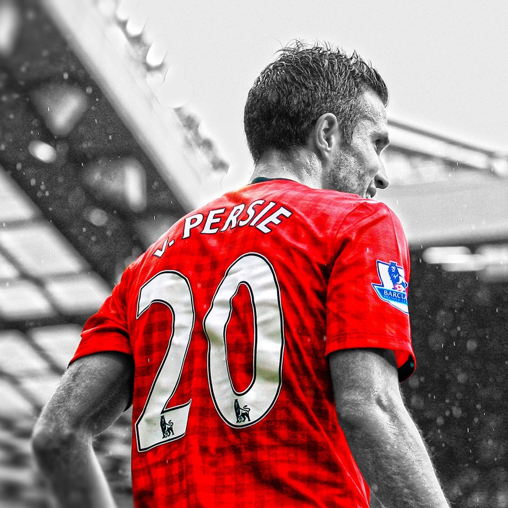 Robin van Persie Black and Red for 1024 x 1024 iPad resolution