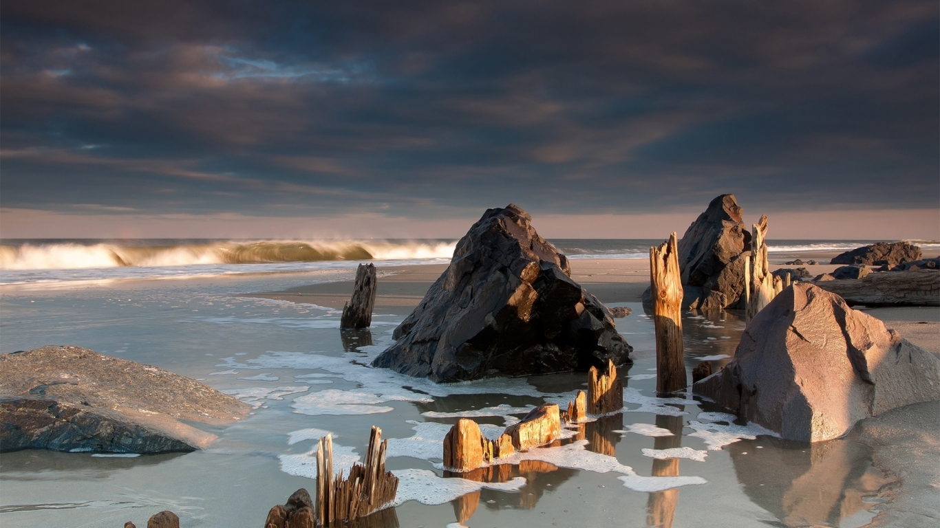 Rocks at the Beach for 1366 x 768 HDTV resolution